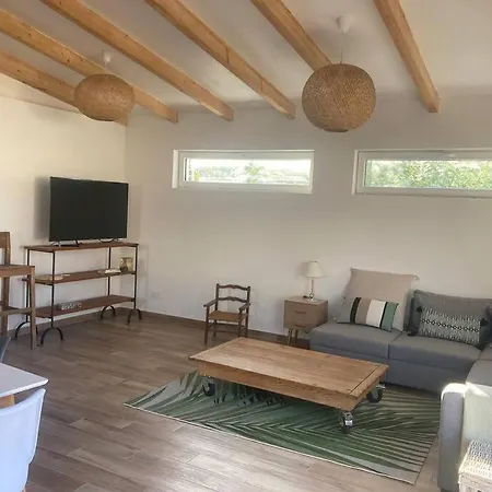 Petite Maison Avec Terrasse. Prázdninový dům Ajaccio (Corsica)