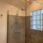 Petite Maison Avec Terrasse. Αζάτσιο