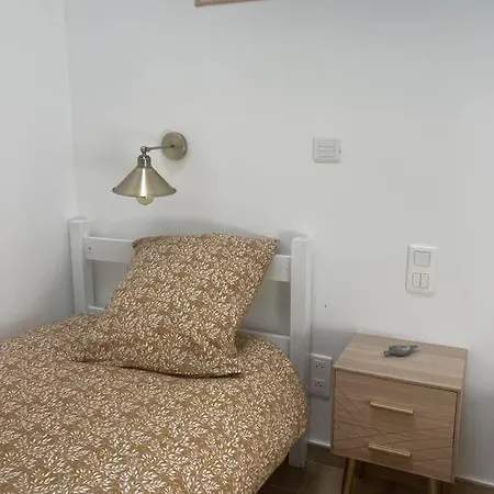 Vakantiehuis Petite Maison Avec Terrasse.