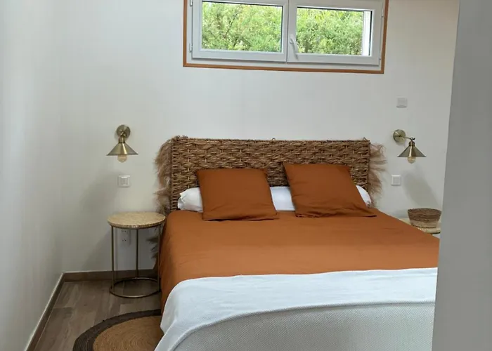 Petite Maison Avec Terrasse. Σπίτι διακοπών *